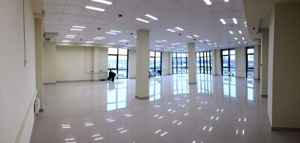 Продажа нового торгово офисного здания в центре Краснодара, Купить новое здание под гостиницу, отель, ресторан, магазин, медцентр в Краснодаре