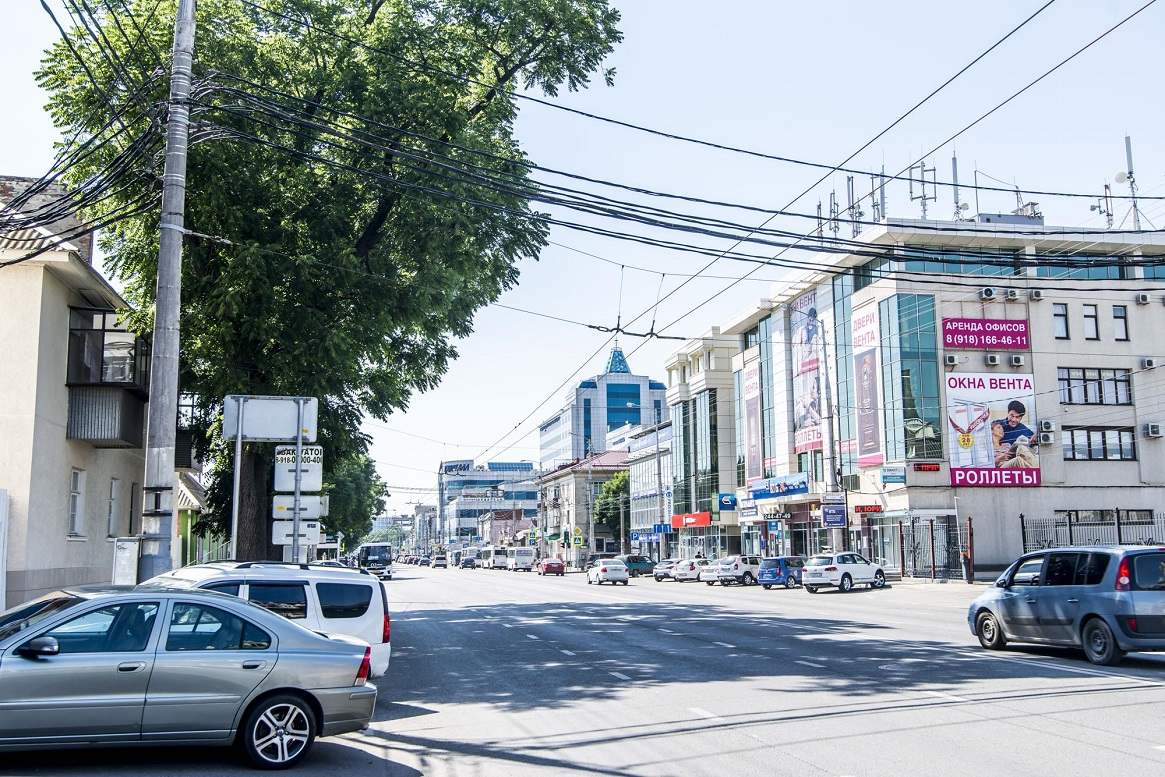 Продается торгово офисное здание с сетевым арендатором в центре Краснодара, Купить торговую недвижимость с сетевымми арендаторами в Краснодаре