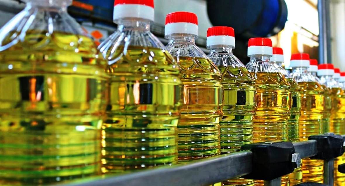 Рафинированное подсолнечное масло с маслозаводов, Преимущества рафинированного подсолнечного масла, Как выбрать качественное рафинированное подсолнечное масло, Использование рафинированного подсолнечного масла в кулинарии