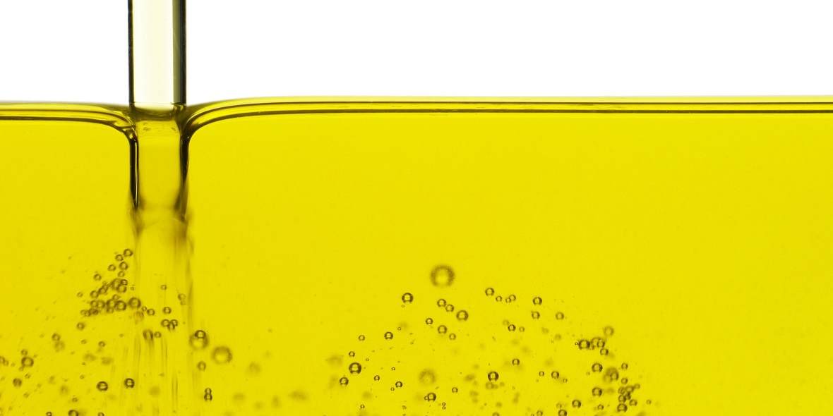 Купить Кубанское масло подсолнечное рафинированное, продажа с заводов Кубанского подсолнечного, рафинированного масла, купить подсолнечное масло в Краснодарском крае
