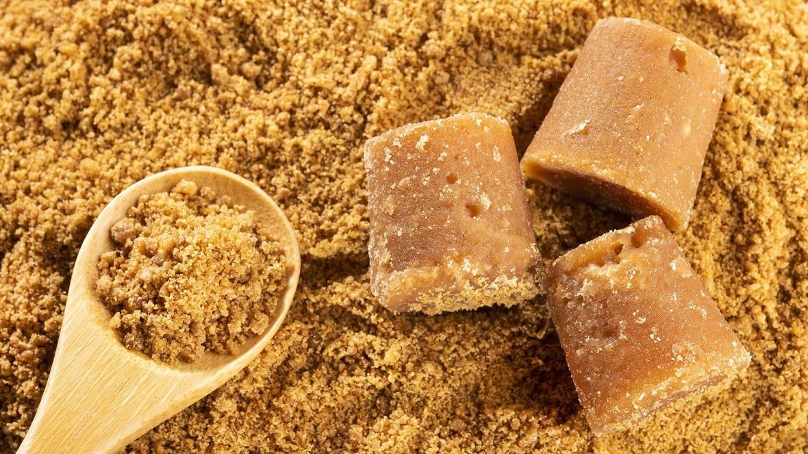 Тростниковый Сахар-сырец, продажа тростникового сахара-сырца из России, Купить оптом сахар-сырец из сахарного тростника