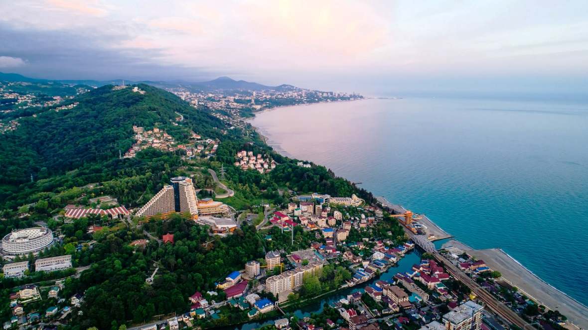 ПРОДАЖА БАЗЫ ОТДЫХА В СОЧИ, ДАГОМЫС, ТУРБАЗА В СОЧИ В ДАГОМЫСЕ У МОРЯ, КУПИТЬ БАЗУ ОТДЫХА В СОЧИ РЯДОМ С МОРЕМ, ПРОДАЕТСЯ БАЗА ОТДЫХА НА ПОБЕРЕЖЬЕ ЧЕРНОГО МОРЯ В СОЧИ, ПРОДАЖА ТУРИСТИЧЕСКИХ БАЗ В СОЧИ НА БЕРЕГУ РЕКИ, РЯДОМ С МОРЕМ