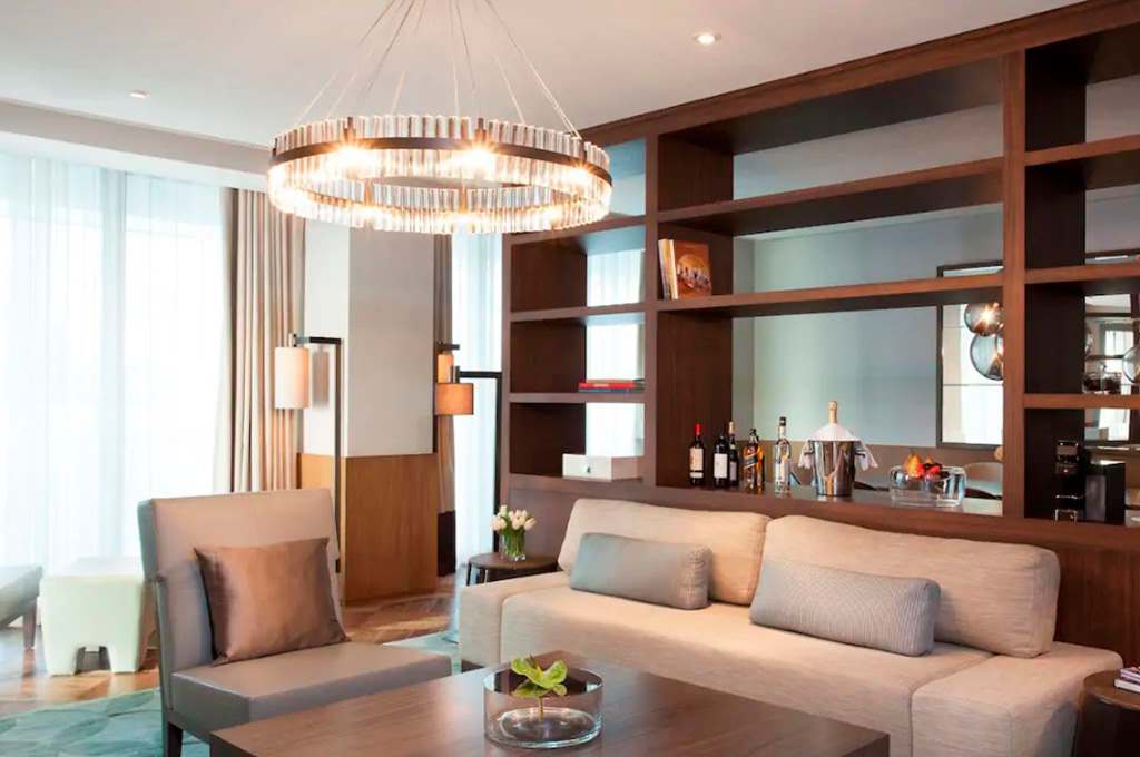 ОТЕЛЬ KARAT APARTAMENTS СОЧИ БРОНИРОВАНИЕ АПАРТАМЕНТОВ В СОЧИ, АРЕНДА ЭЛИТНЫХ АПАРТАМЕНТОВ В HYATT REGENCY SOCHI