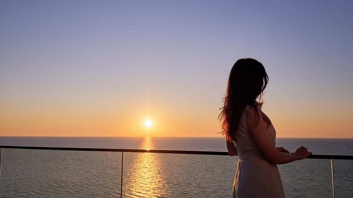 ������� ������������ DE LUXE � ���� � ���� �REEF RESIDENCE� ����, ������ ����������� DE LUXE � ��������� � ��� �������� � ����