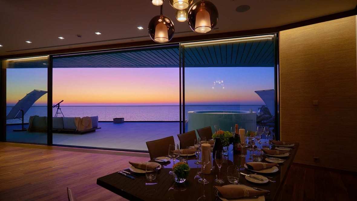 ������� ������������ DE LUXE � ���� � ���� �REEF RESIDENCE� ����, ������ ����������� DE LUXE � ��������� � ��� �������� � ����