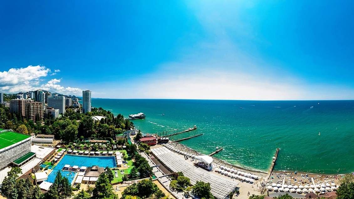 APARTMENT FOR SALE IN THE SANREMO HOTEL IN SOCHI, LUXURY APARTMENTS ON THE FIRST SEA LINE IN THE CENTER OF SOCHI HOTEL SANREMO