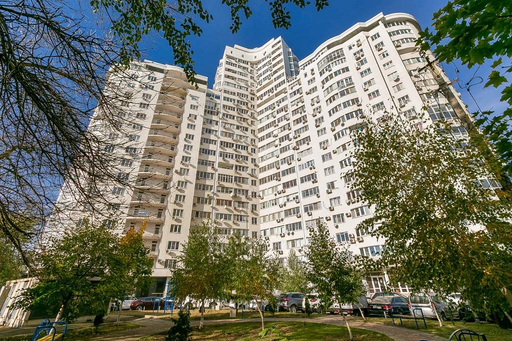 Купить квартиру бизнес класса с ремонтом, мебелью в ЖК Бригантина, Краснодар, продажа квартир с ремонтом, мебелью в ЖК Бригантина в Краснодаре, квартиры с видом на реку, парк, ул. Кубанская Набережная